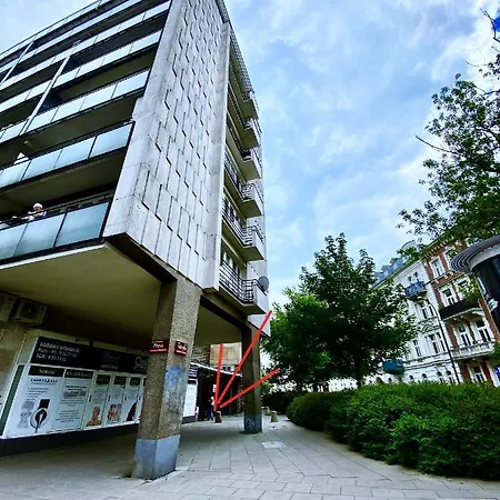 Deluxury Mirror Centrum Apartmán *